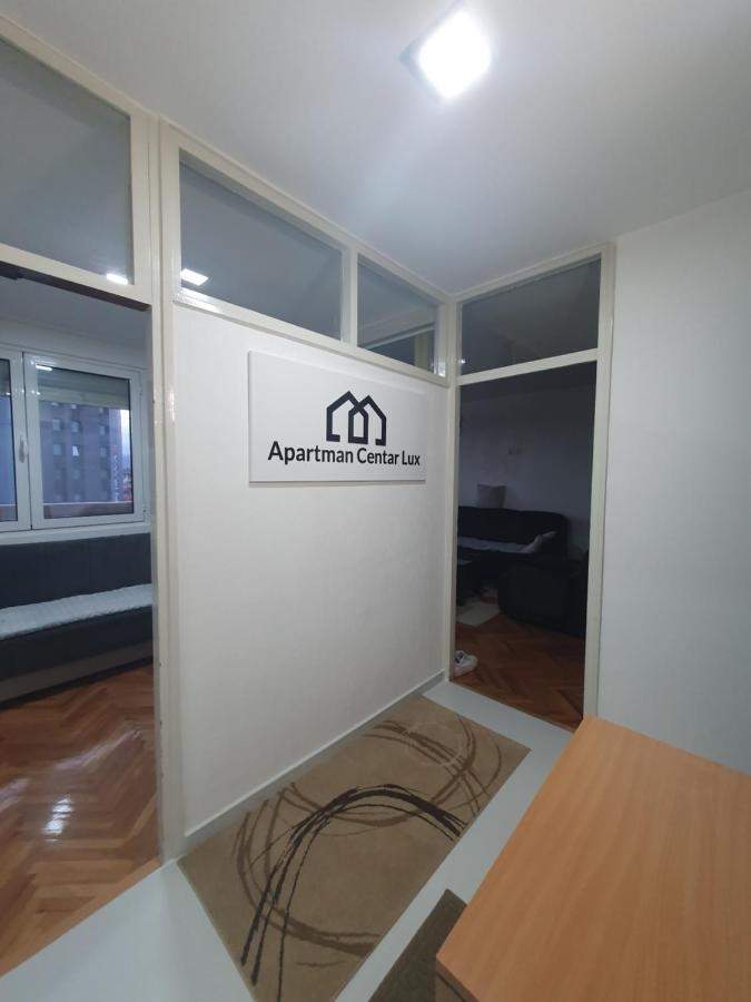 Apartman Centar Lux Пірот Екстер'єр фото